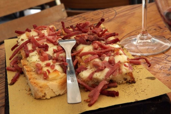 salsiccia crostone