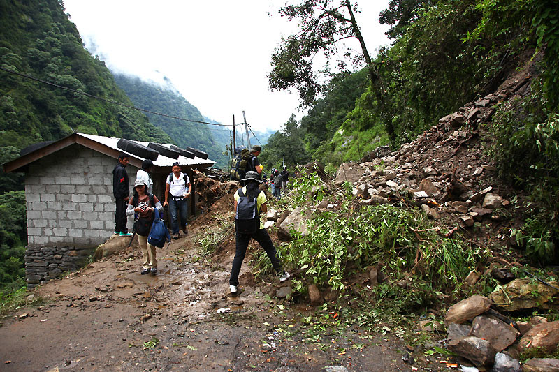 Landslide IMG_0507-w