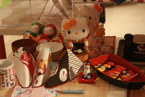 HK from Regional Japanese locations - Hello Kitty Three Apples Party