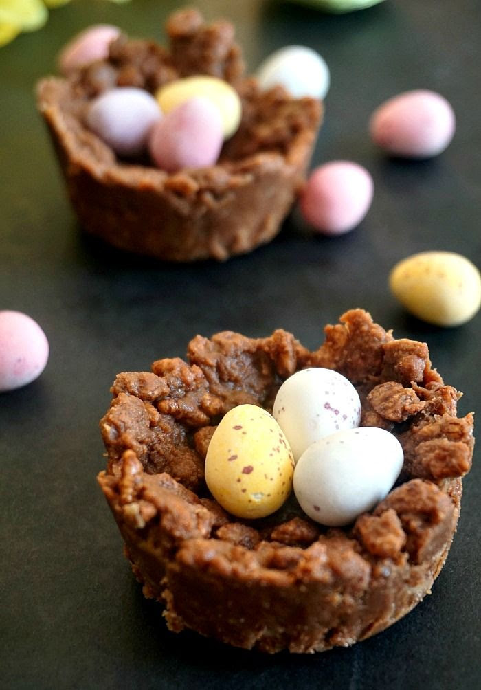  photo Chocolate-rice-krispies-Easter-egg-nests_zpsdcy9nuir.jpg