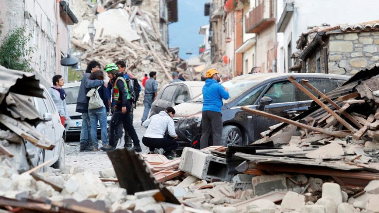 Rrënoja dhe tronditje: Video që tregojnë pasojat katastrofale të tërmetit në Itali (Video)