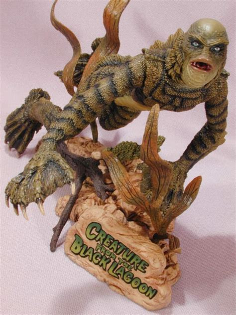 CREATURE DIORAMA #16 CREATURE DIORAMA #16