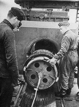 Cañón ferroviario Dora Schwerer Gustav railway gun