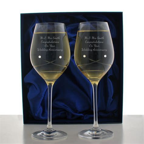 Personalised Crystal Wine Glasses Personalised Crystal Wine Glasses