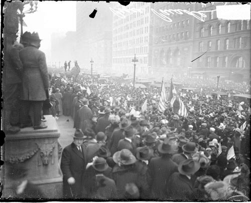 Armistice Day celebration on South Michigan
