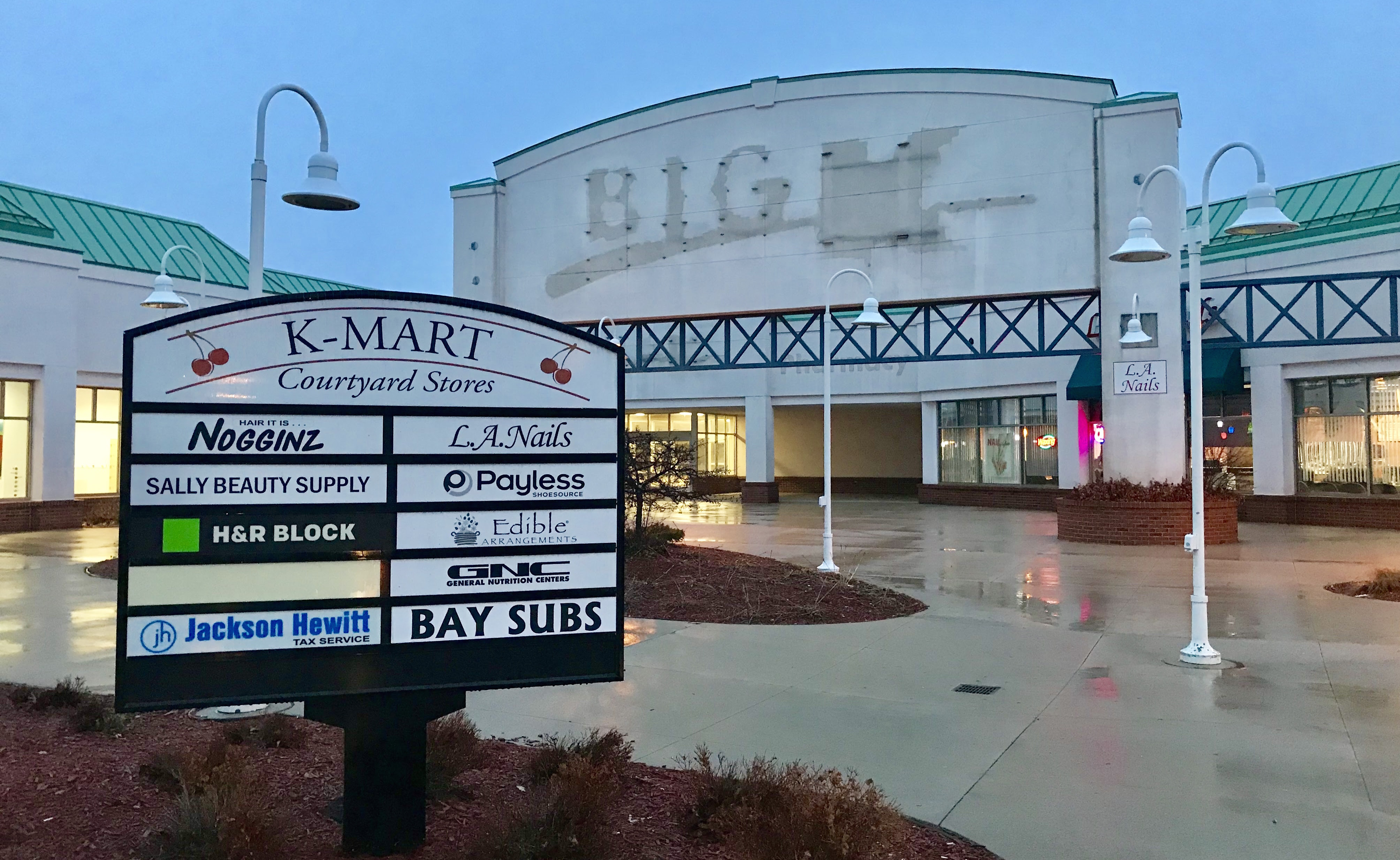 Beeotch of the Day 10.31.18 Beeotch of the Day Cherryland Center