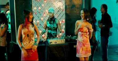 http://i298.photobucket.com/albums/mm253/blogspot_images/Jaane%20Tu%20Ya%20Jaana%20Na/PDVD_016.jpg