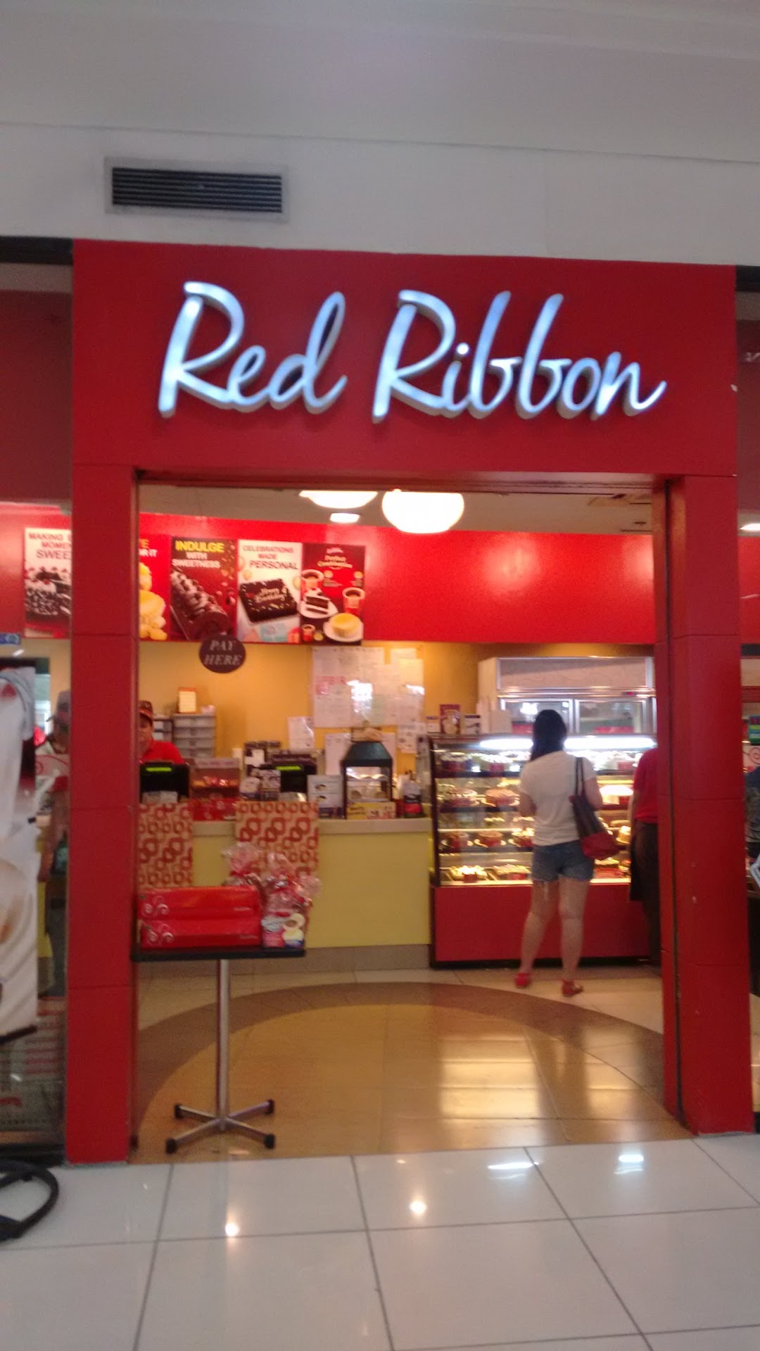 Red Ribbon - SM City North EDSA