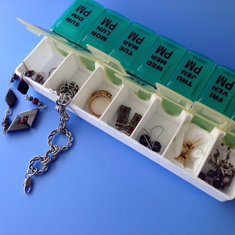 Pill Organizer as Travel Case for Jewelry - The Beading Gem's Journal Pill Organizer as Travel Case for Jewelry - The Beading Gem's Journal