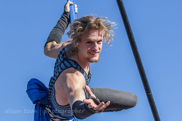 Trapeze performers, TBD