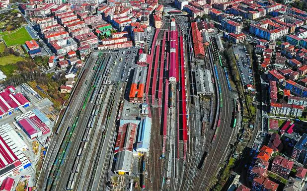 Tres grandes empresas optan a diseñar el futuro del espacio ferroviario
