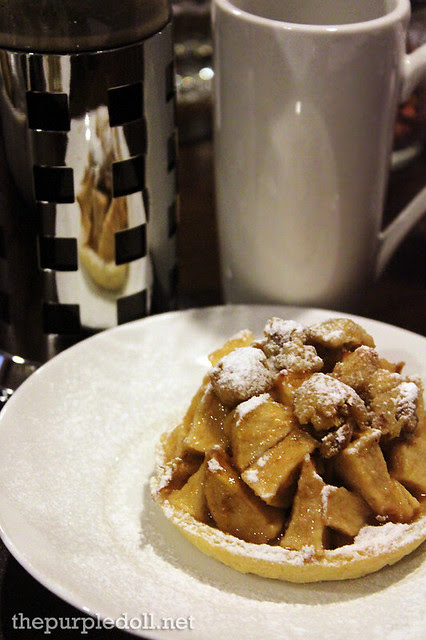 Hineleban P90 with Apple Tart P115