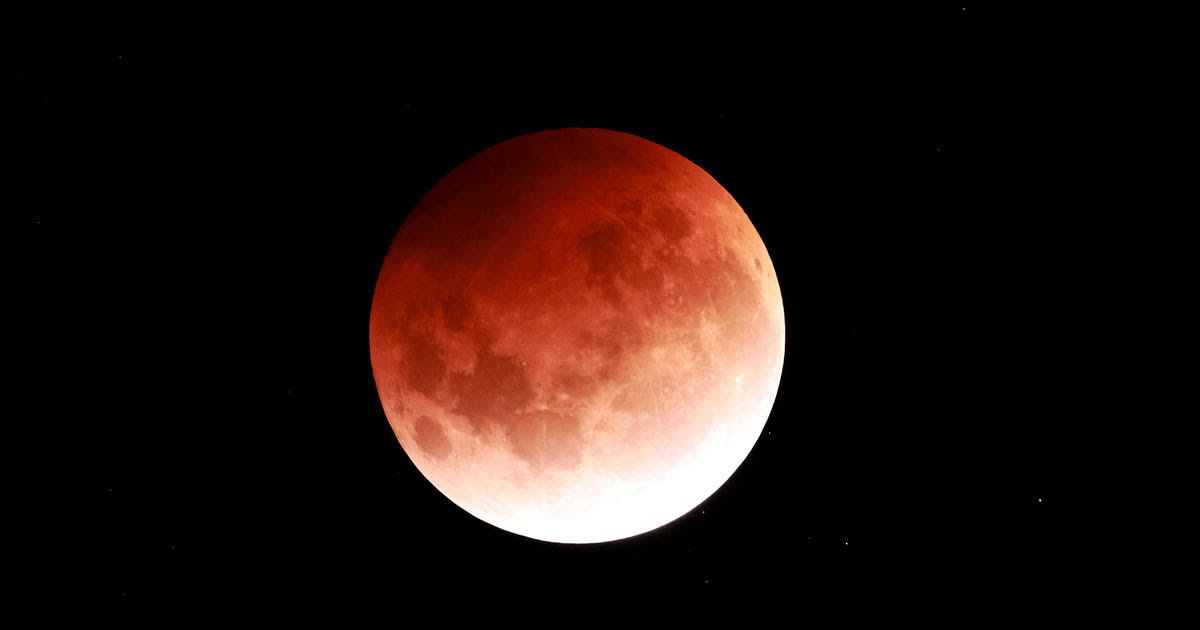 Total lunar eclipse: How to watch Sunday's rare "super flower blood moon"