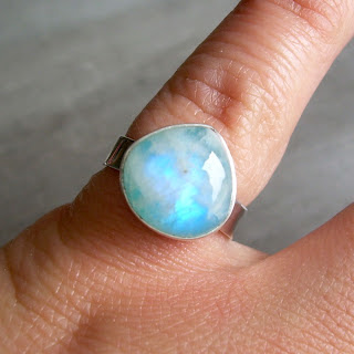 blue moonstone ring