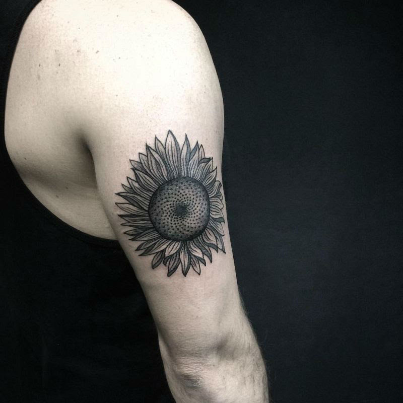 Featured image of post Sunflower Tattoo Black And White Men