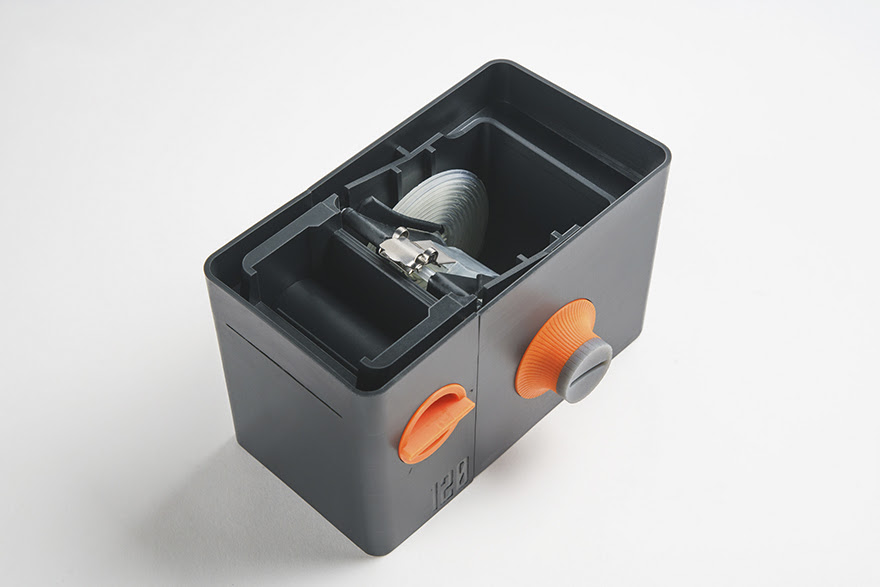 Trending Now - This Portable Darkroom Lets You Develop Your Films Even