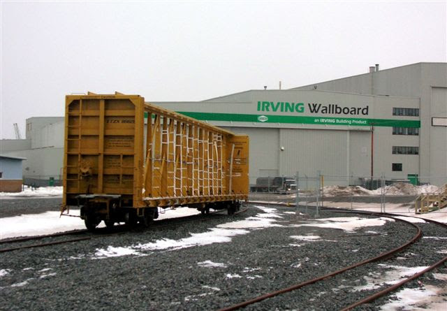 Irving Wallboard rail cars, by Ron Grant