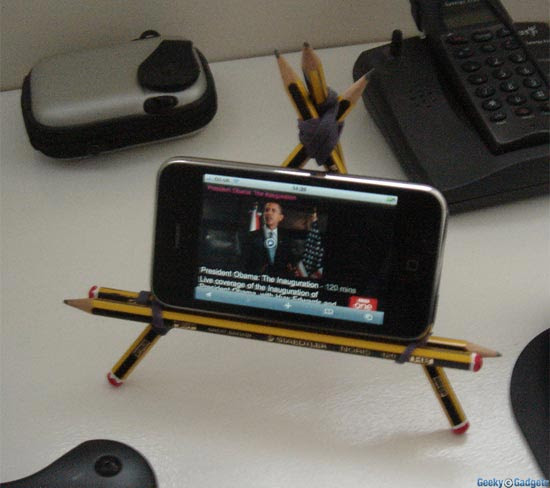 pencil-iphone-stand1 Pencil iPhone Stand