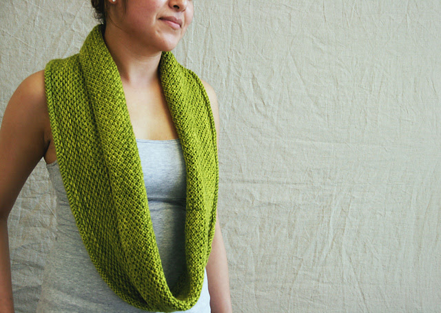 http://madelinetosh.com/store/index.php/honey-cowl.html