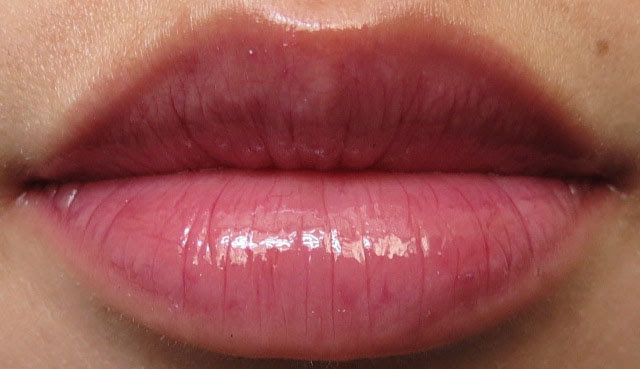 Too Faced Mood Swing in Pink Berry