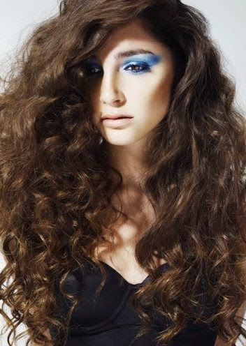 Baru 35+ Model Rambut Keriting Gantung Permanen