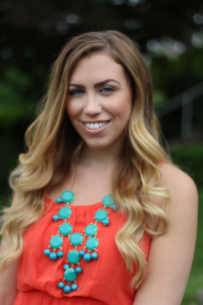 Living After Midnite: Jackie Giardina: Summer Outfit: mark. Avon Shift and Swing Dress