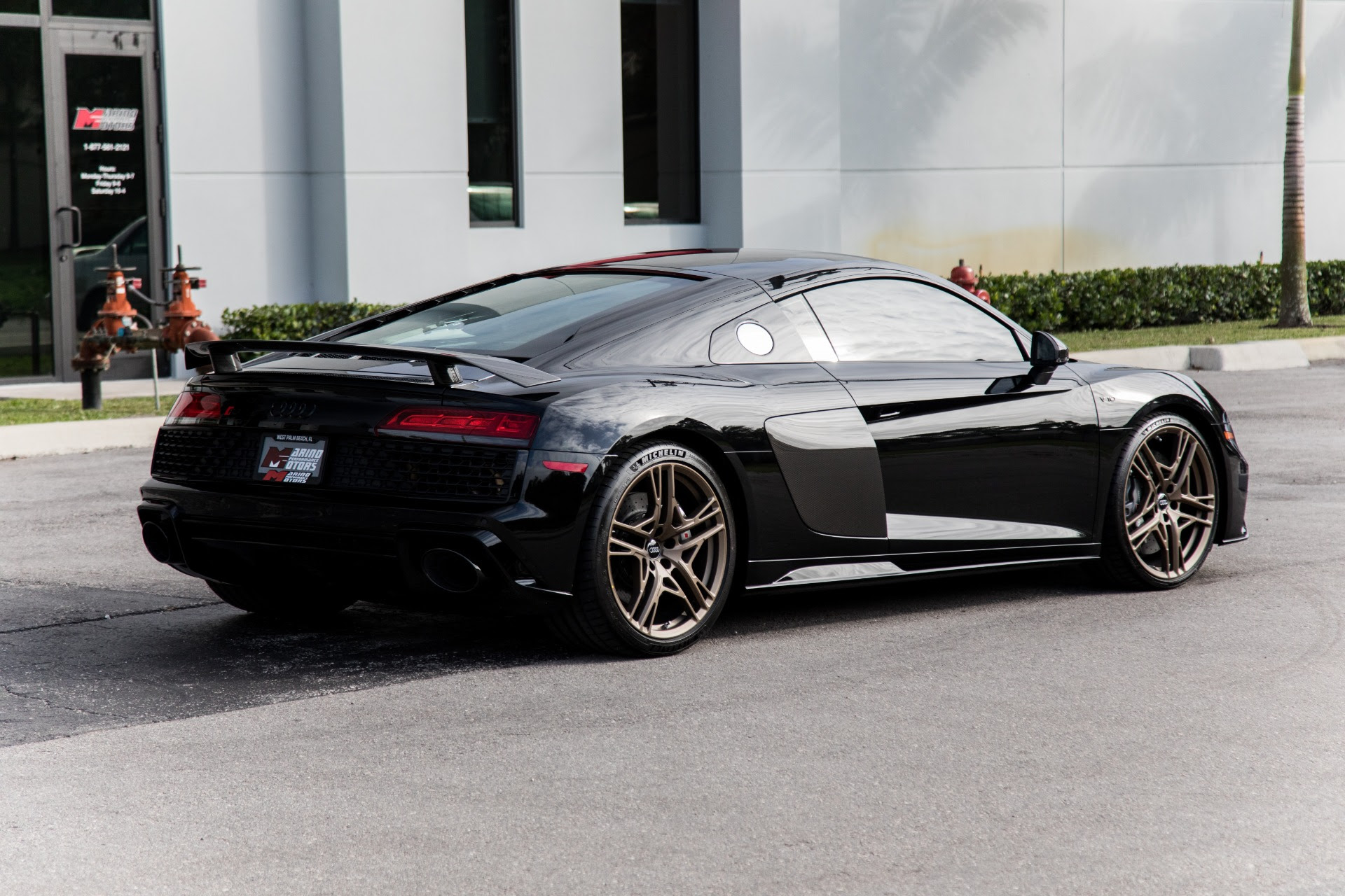 Audi r8 v10 Plus Black