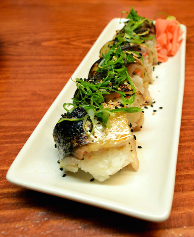 Seared Mackerel Sushi