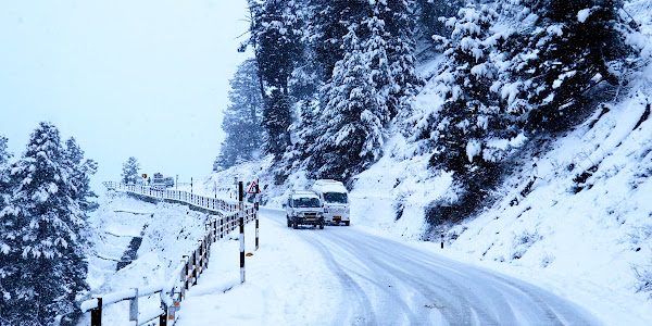 Gulmarg covered in white blanket as Kashmir higher reaches receive fresh snowfall