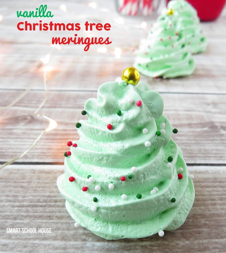 Christmas Tree Meringues