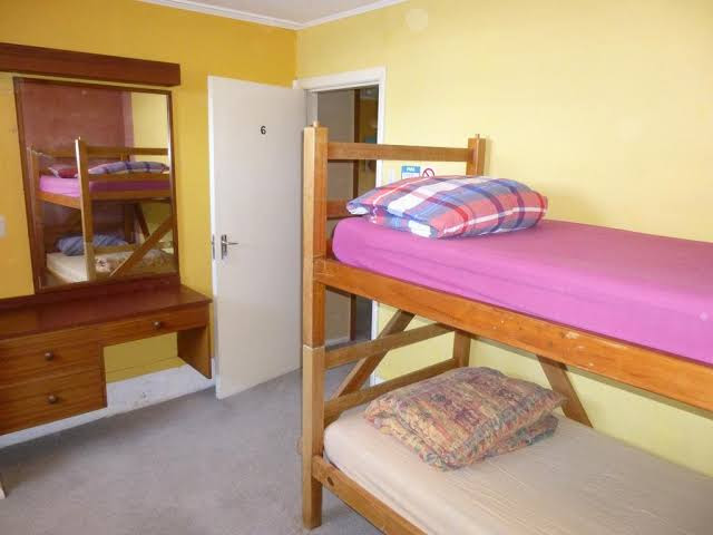 Reviews of Nelson Beach Hostel / Backpackers in Nelson - Hotel