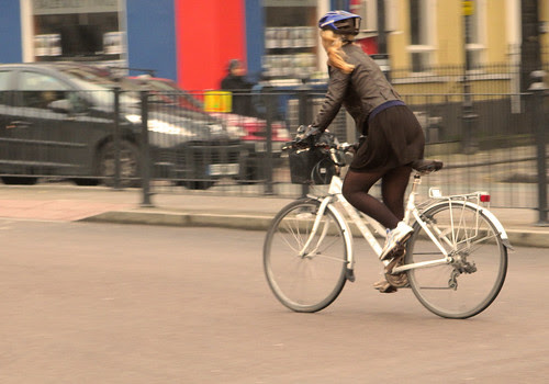 Bethnal Green rush hour 5