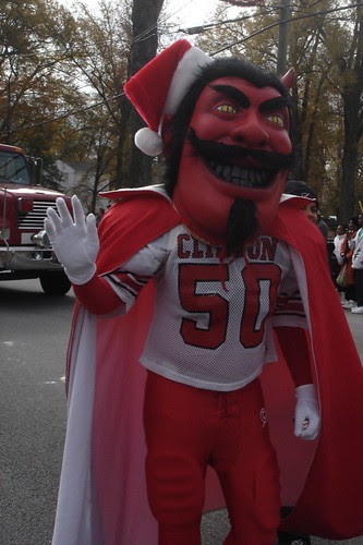 xmasparade01.JPG