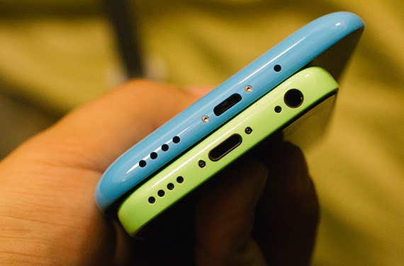Meizu-M1-Note-vs-iPhone-5c-04-570