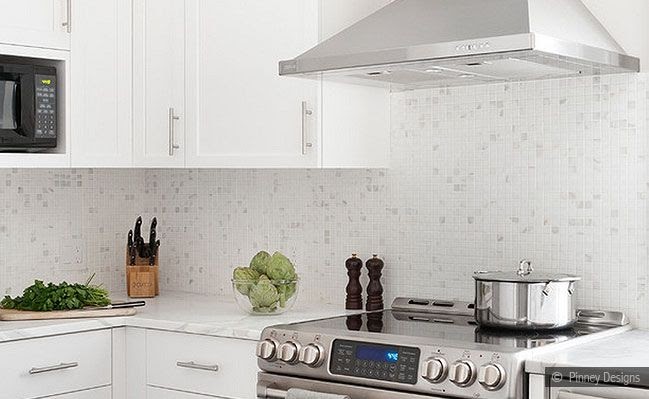 mosaic backsplash white