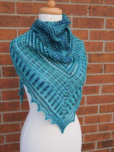 test knit Coastala Waters shawl