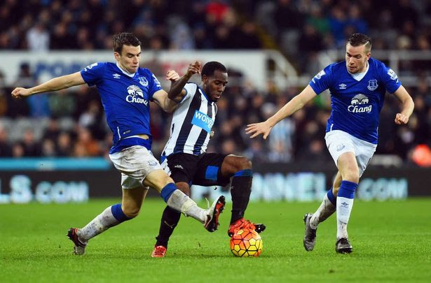 Everton v Newcastle United McClaren´s revamped side aim to end dismal