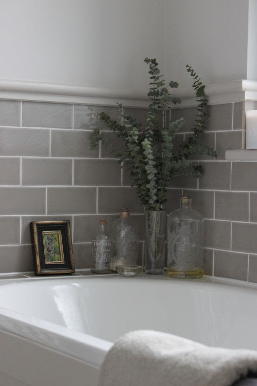 28 grey and white bathroom tile ideas and pictures