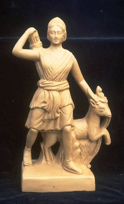 artemis greek goddess symbols