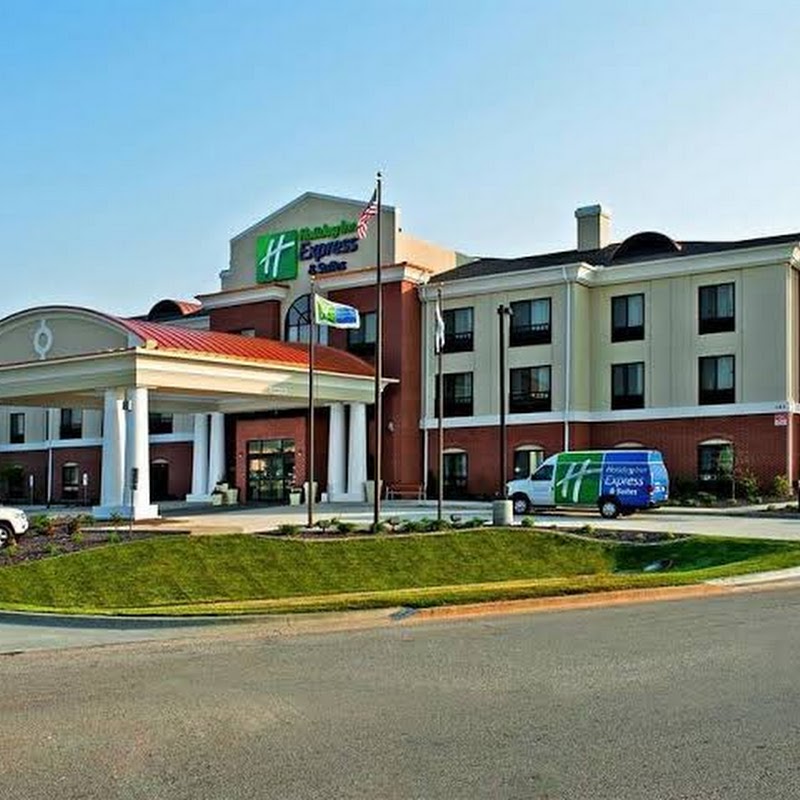 Holiday Inn Express & Suites