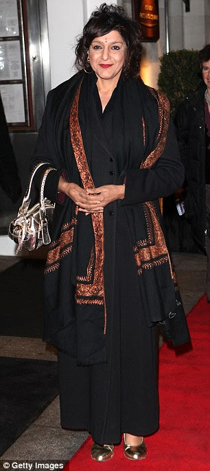 http://i.dailymail.co.uk/i/pix/2012/01/19/article-2088647-0F84C9EE00000578-646_306x686.jpg