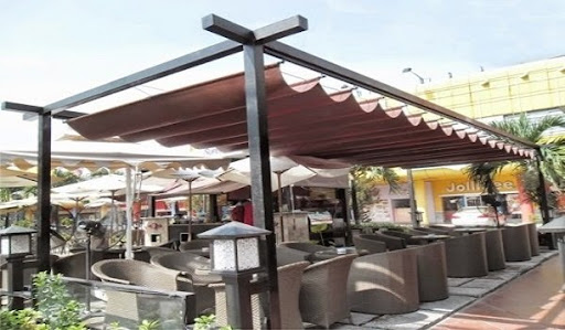 Kinh nghiệm lựa chọn mái che di động quán cà phê - Mái Hiên Di Động Đại  Thành