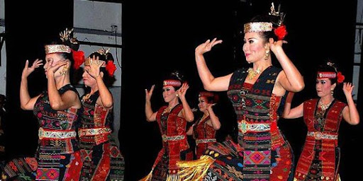 Keindahan Tari Tor-Tor – Warisan Budaya Batak yang Sarat Makna dan Tradisi