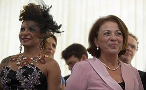 São Paulo inaugura base móvel para atender vítimas de homofobia São Paulo inaugura base móvel para atender vítimas de homofobia