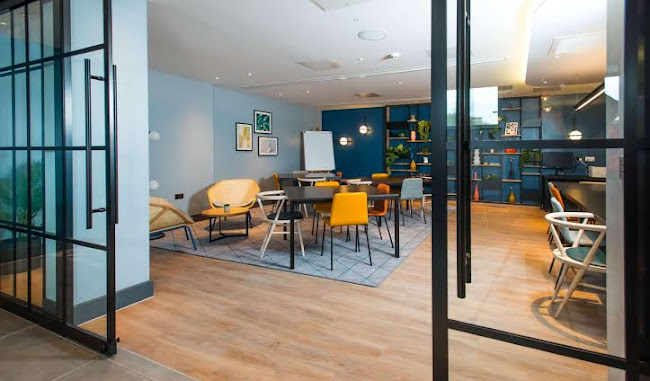 Hampton by Hilton London Park Royal - Hotel