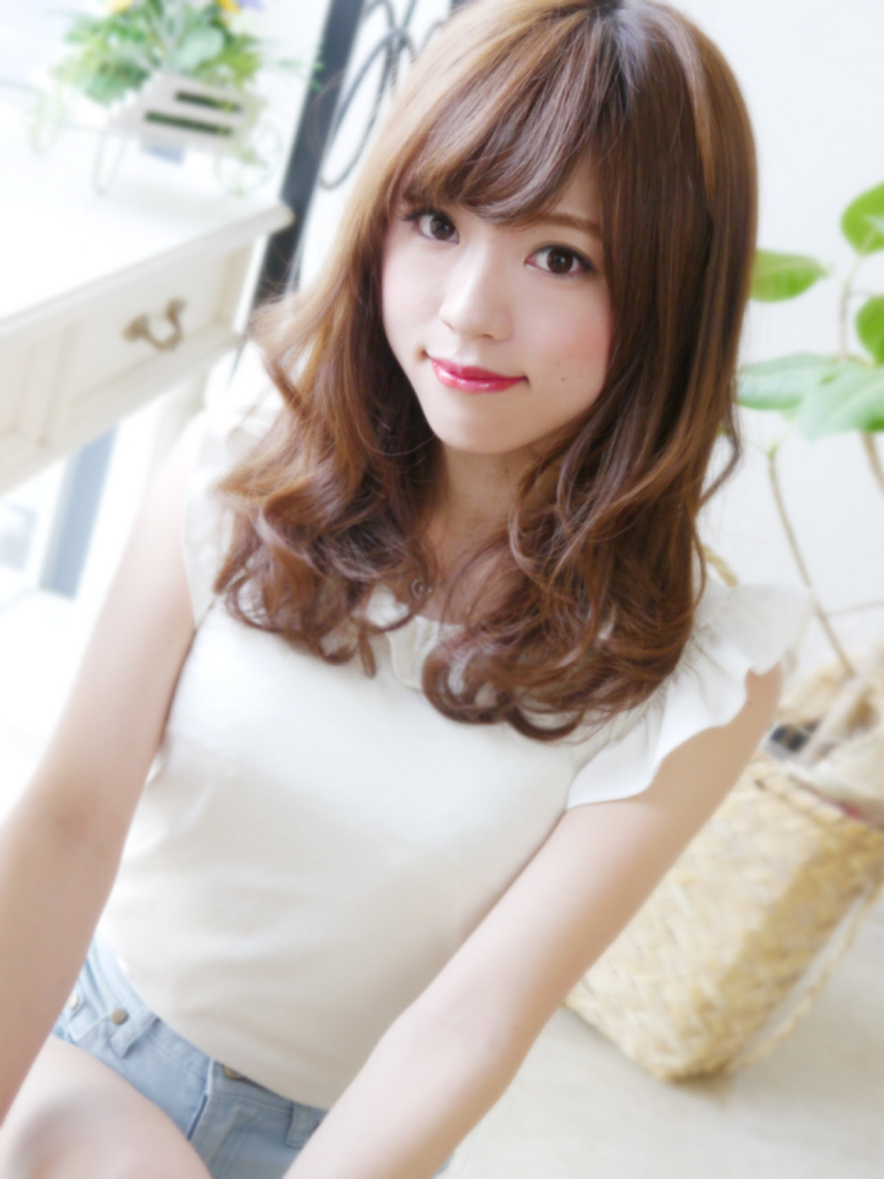 髪型 ミディアム パーマ 可愛い Fereidoon Chutani