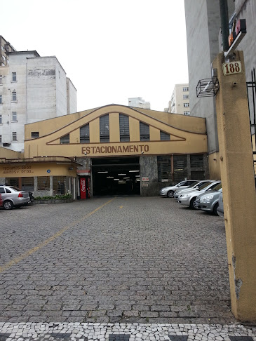 Avaliações sobre Estacionamento São Caetano em Curitiba - Estacionamento