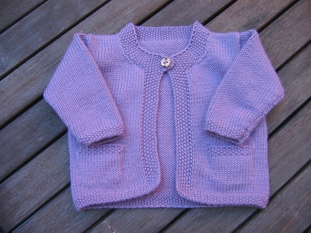 Craft Passions: Cardigan with Moss Stitch Edging..# free #knitting ...