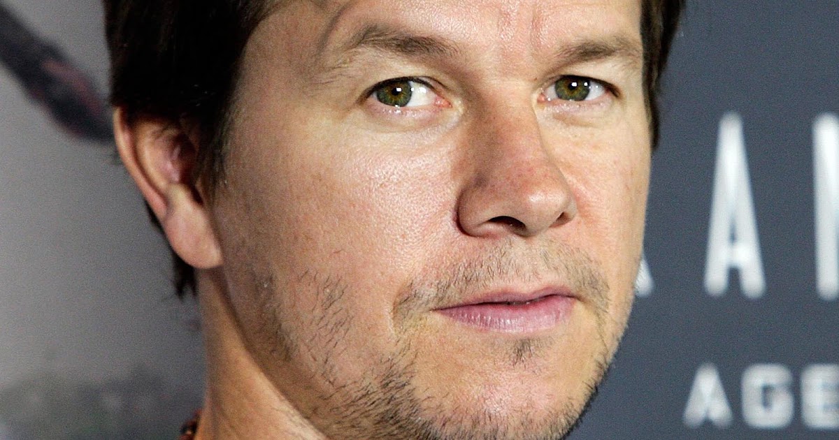 Famous Celebrities With Birthdays Today | Famous Birthdays