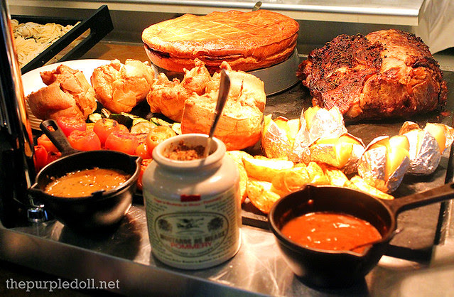 Carving - Roast Beef and Salmon Quiche